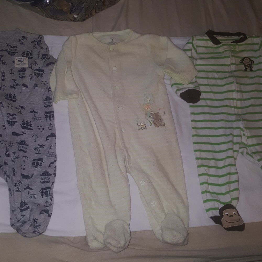 Baby footsie pajamas